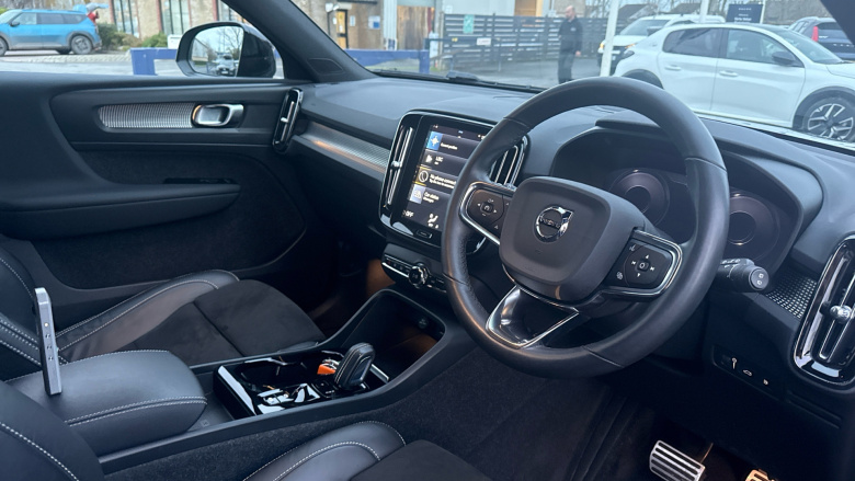 Volvo Xc40 1.5 T4 Recharge PHEV R DESIGN 5dr Auto Estate